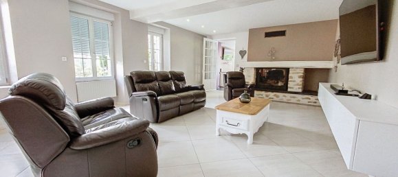 5 bedrooms Castles in Senlis, France No. 67803 4