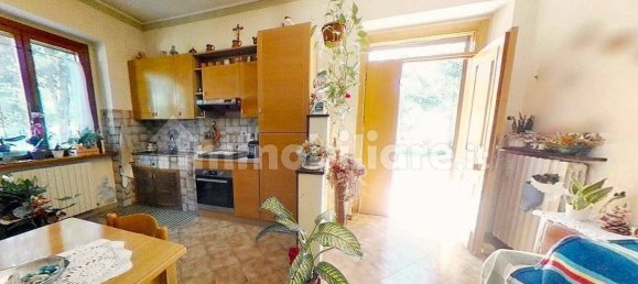 3 Schlafzimmer Haus in Appignano, Italy, Nr. 99345 6