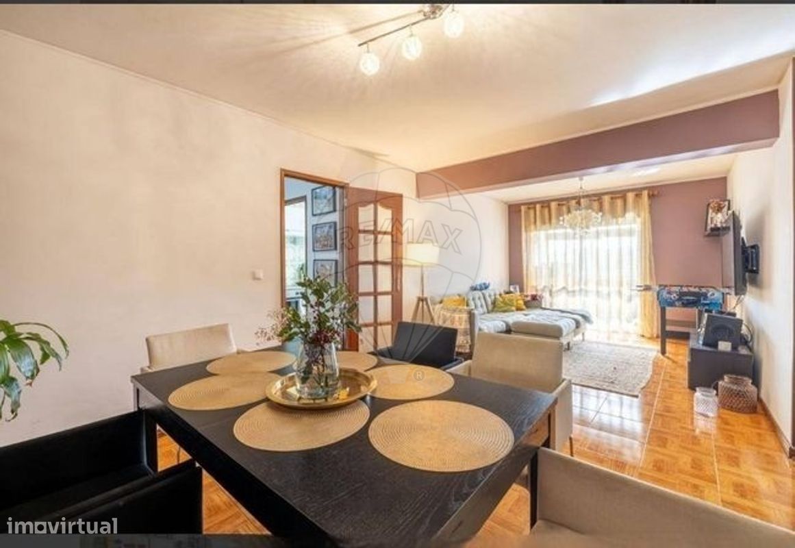 3 bedrooms Apartment in Vila Nova de Gaia, Portugal No. 203798