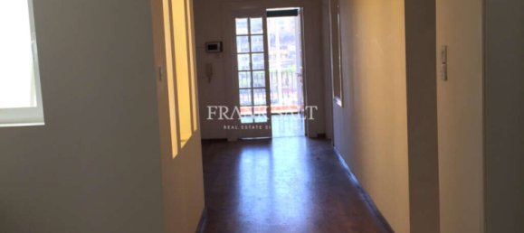 Квартира с 3 спальнями в Та-Шбиш, Мальта № 9150 29