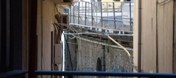 2-salle Appartement à Letojanni, Italy No. 105138 10