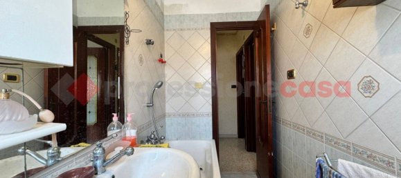 Apartamento T2 em Catania, Italy N.º 320231 17