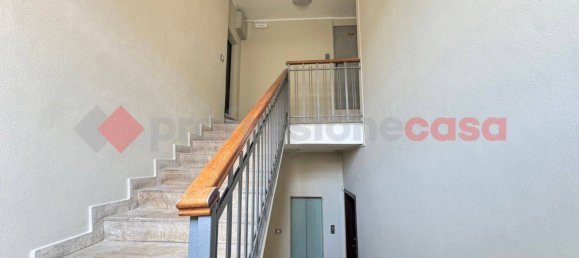 Apartamento T2 em Catania, Italy N.º 320231 3