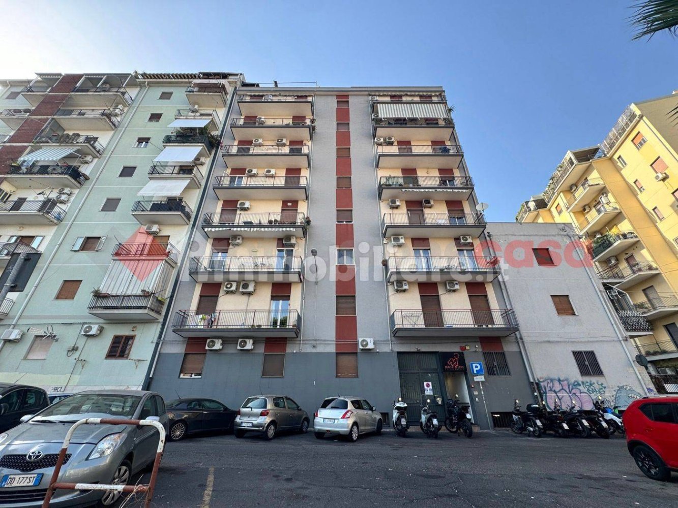 Apartamento T2 em Catania, Italy N.º 320231