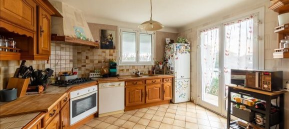 3 bedrooms House in Colayrac-Saint-Cirq, France No. 321229 4