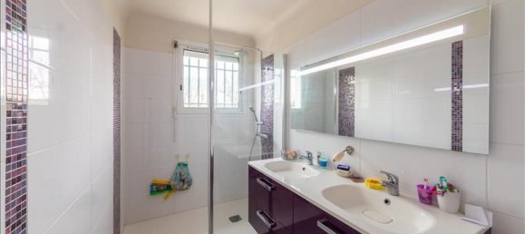 3 bedrooms House in Colayrac-Saint-Cirq, France No. 321229 3