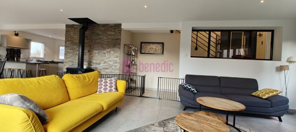 4 bedrooms Castles in Haute-Kontz, France No. 85510 5