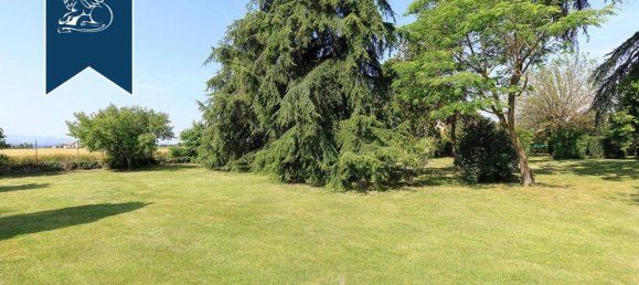 5 غرف نوم فيلا في Collecchio, Italy رقم 362923 16