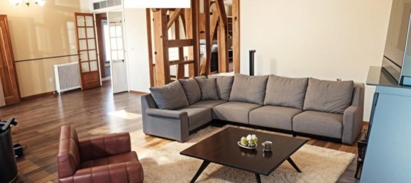 5 bedrooms House in Dreux, France No. 248043 4