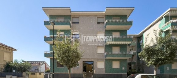 Квартира с 3 спальнями в Трофарелло, Италия № 363179 15