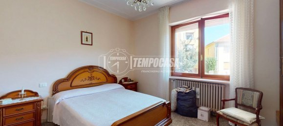 Квартира с 3 спальнями в Трофарелло, Италия № 363179 6