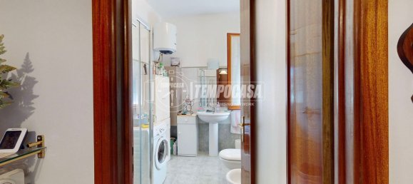 Квартира с 3 спальнями в Трофарелло, Италия № 363179 20