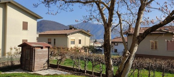 9 rooms Apartment in Belluno, Italy No. 121353 7