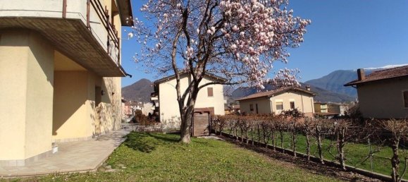 9 rooms Apartment in Belluno, Italy No. 121353 4