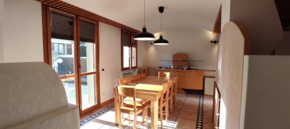 9 rooms Apartment in Belluno, Italy No. 121353 12