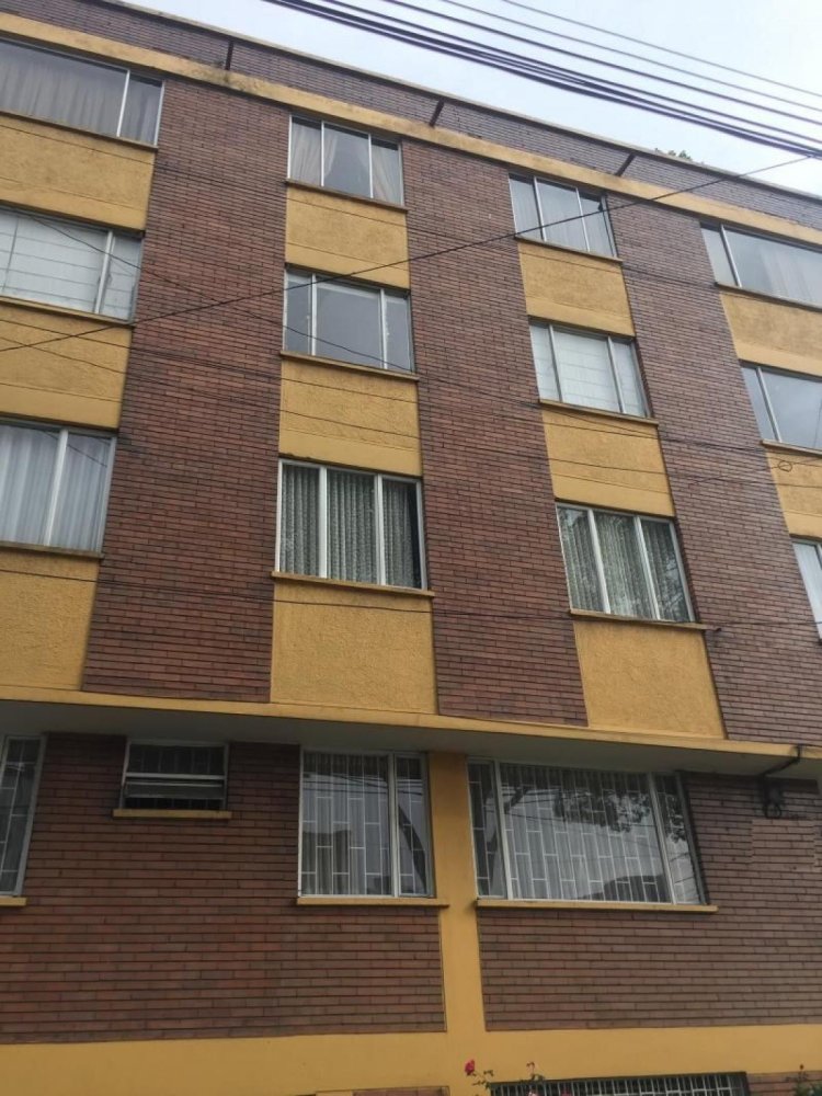 3 bedrooms House in Bogota, Colombia No. 11352