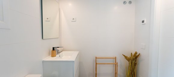 98m² Apartment for sale in Torrevieja, Alicante, Valencian Community, Spain № 368823 20