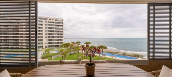 98m² Apartment for sale in Torrevieja, Alicante, Valencian Community, Spain № 368823 4
