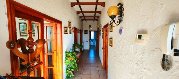 6 bedrooms Villa in Rosignano Marittimo, Italy No. 135820 4