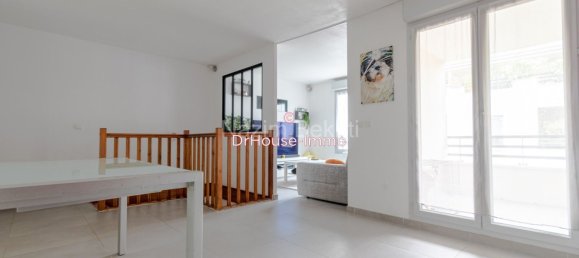 Dúplex de 1 dormitorio en Mantes-la-Jolie, France No. 180122 4