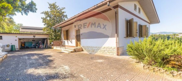 3 bedrooms Villa in Gallicano nel Lazio, Italy No. 352692 38