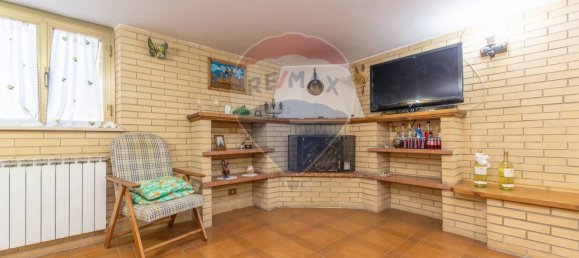 3 bedrooms Villa in Gallicano nel Lazio, Italy No. 352692 36