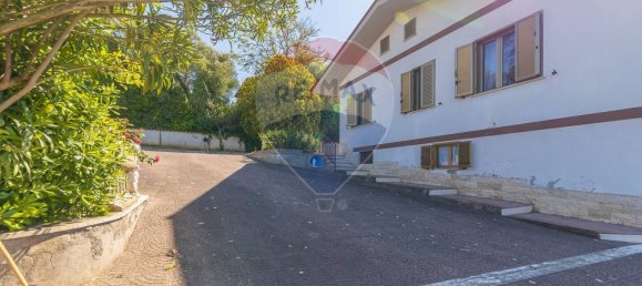 3 bedrooms Villa in Gallicano nel Lazio, Italy No. 352692 39