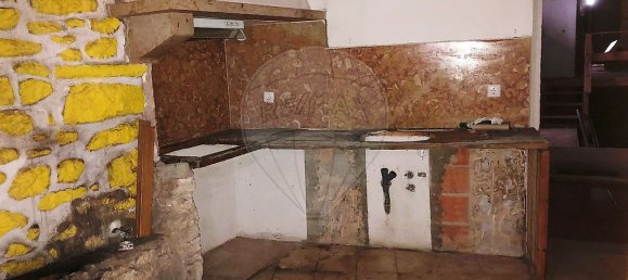 2 bedrooms House in Sintra, Portugal No. 50529 12