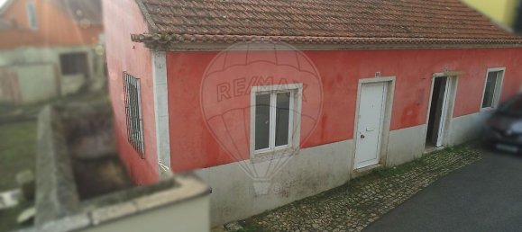 2 bedrooms House in Sintra, Portugal No. 50529 18