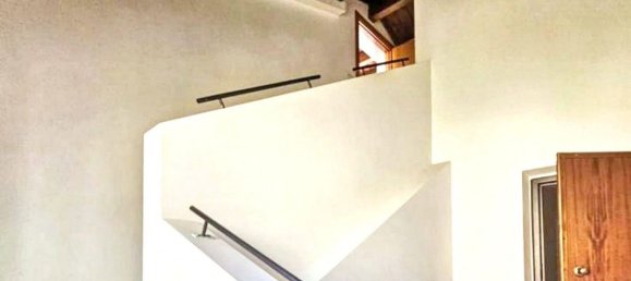 4 rooms Duplex in Monte Roberto, Italy No. 284976 11