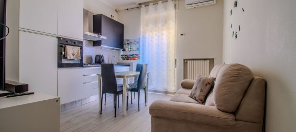 Apartamento T2 em Foggia, Italy N.º 325792 3