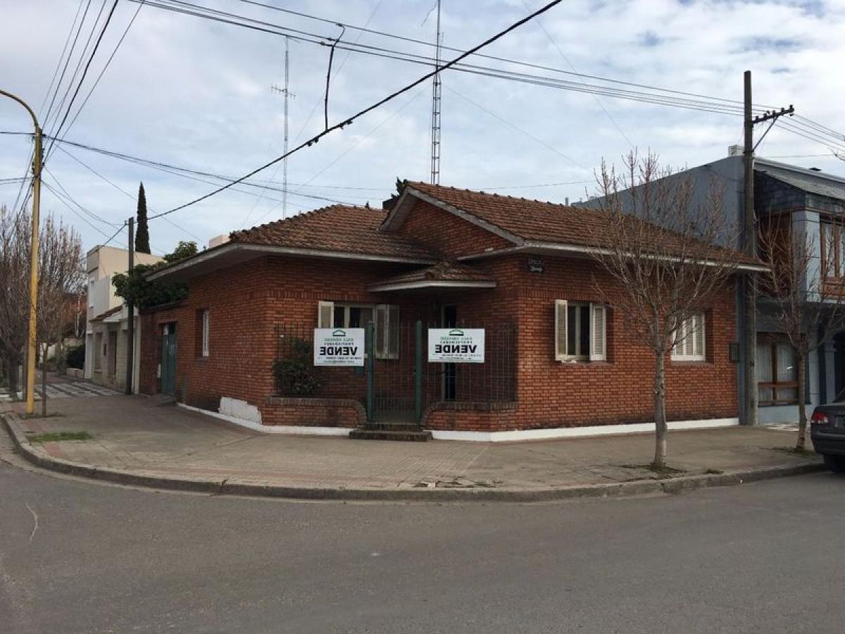 2 bedrooms House in Buenos Aires, Argentina No. 73137