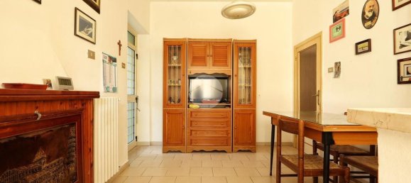 Дом с 8 спальнями в Читта Сант Анджело, Италия № 372151 4