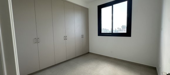 Квартира с 2 спальнями в Ларнака, Кипр № 25872 8
