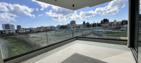 Квартира с 2 спальнями в Ларнака, Кипр № 25872 12