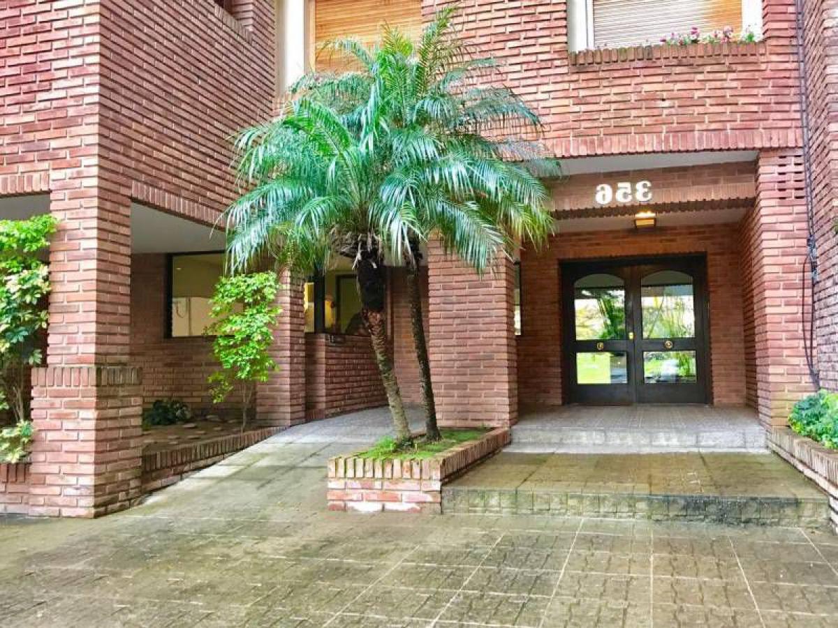 2 bedrooms Apartment in San Isidro, Argentina No. 19067