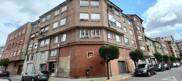 3 bedrooms Apartment in Leon, Spain No. 62230 2