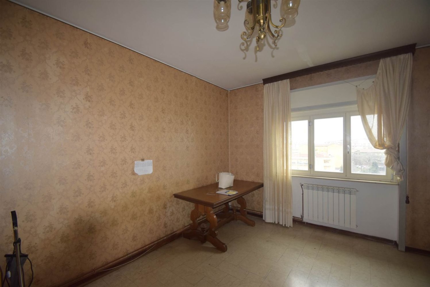 3 rooms Apartment in Piacenza, Italy No. 215274