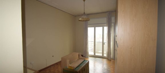 3 rooms Apartment in Piacenza, Italy No. 215274 8