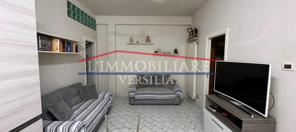 Квартира с 4 комнатами в Монтиньозо, Италия № 188979 4