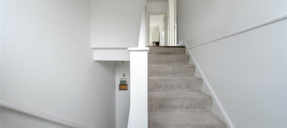 2 bedrooms Apartment in London, United Kingdom No. 3713 7