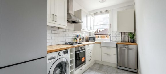 2 bedrooms Apartment in London, United Kingdom No. 3713 5