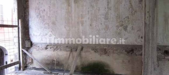 5-salle Appartement à Voghera, Italy No. 365467 9