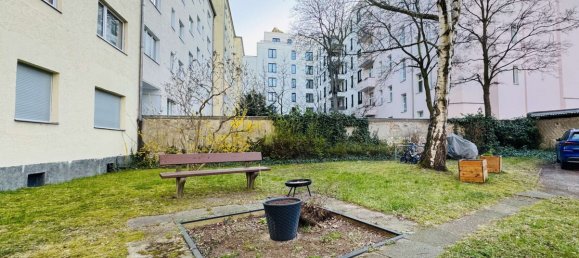  موقف سيارات في Halensee, Germany رقم 313607 10