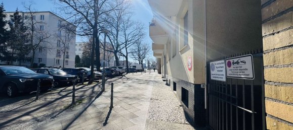  موقف سيارات في Halensee, Germany رقم 313607 15