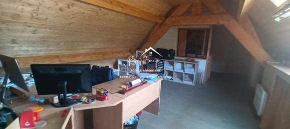 4 Schlafzimmer Haus in Loches, France, Nr. 89764 26