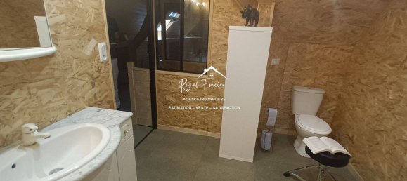 4 Schlafzimmer Haus in Loches, France, Nr. 89764 28