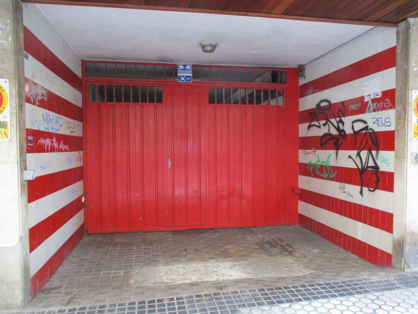 Garage in Basque Autonomous Community, Spain, Nr. 157356
