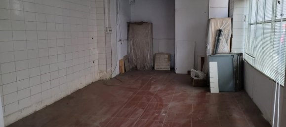 Gewerbliche Immobilie in Zaragoza, Spain 43m², Nr. 63218 2