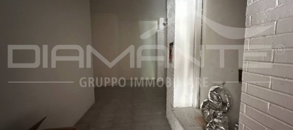Gewerbliche Immobilie in Lentini, Italy 105m², Nr. 126056 10